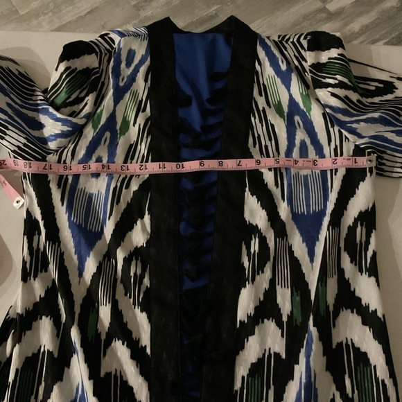 Chico's Kimono 40th Anniversary Border Tassel Ikat Boho Size 4-Small (Chico's 0) - Picture 9 of 13